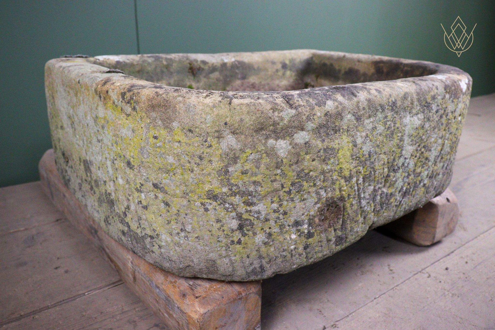 18th Century Sandstone D Shape Pump Stone Trough - WM12525 - Image 2