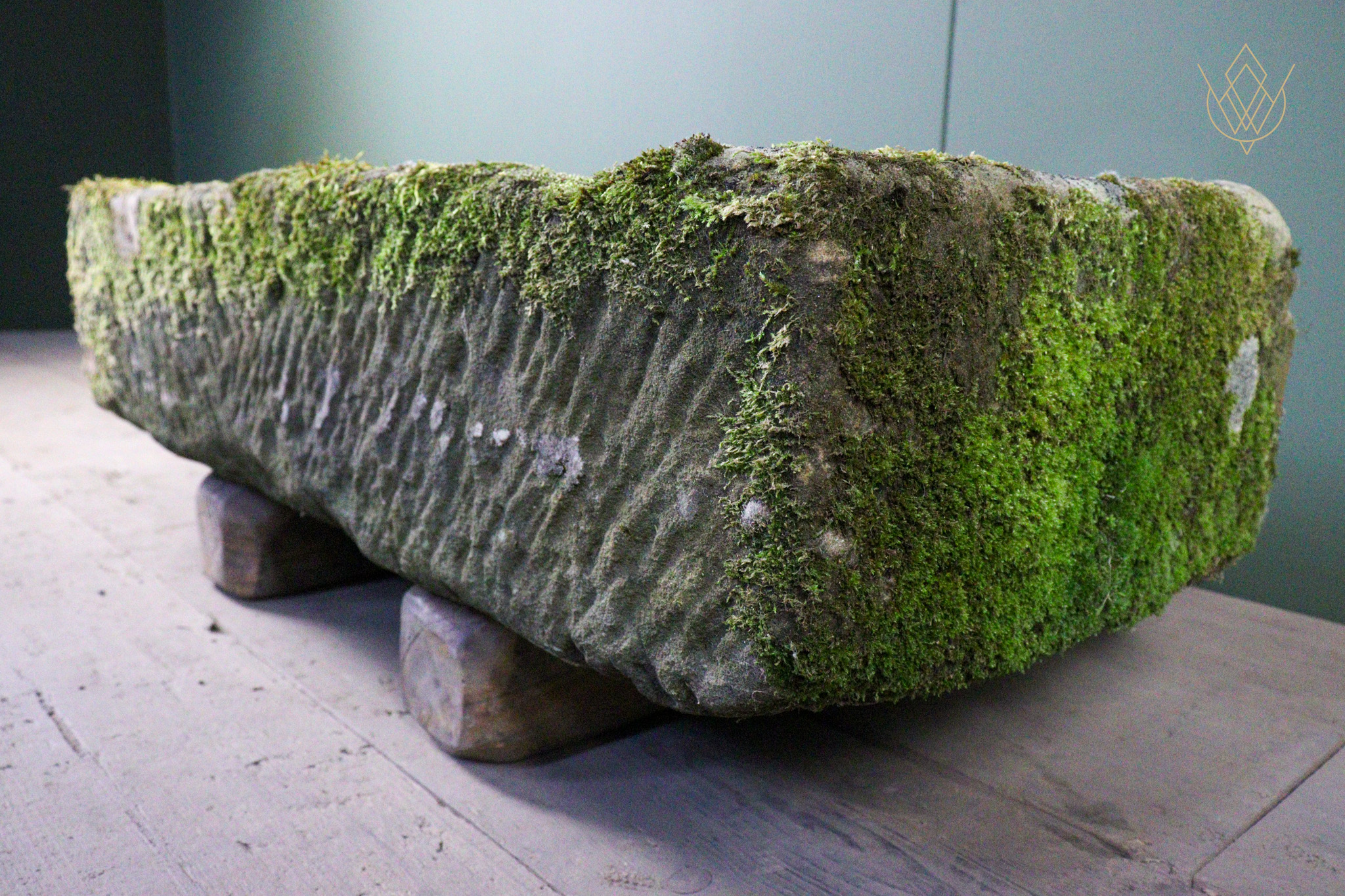 18th Century Sandstone Water Trough/Stone Planter - WM12529 - Image 2