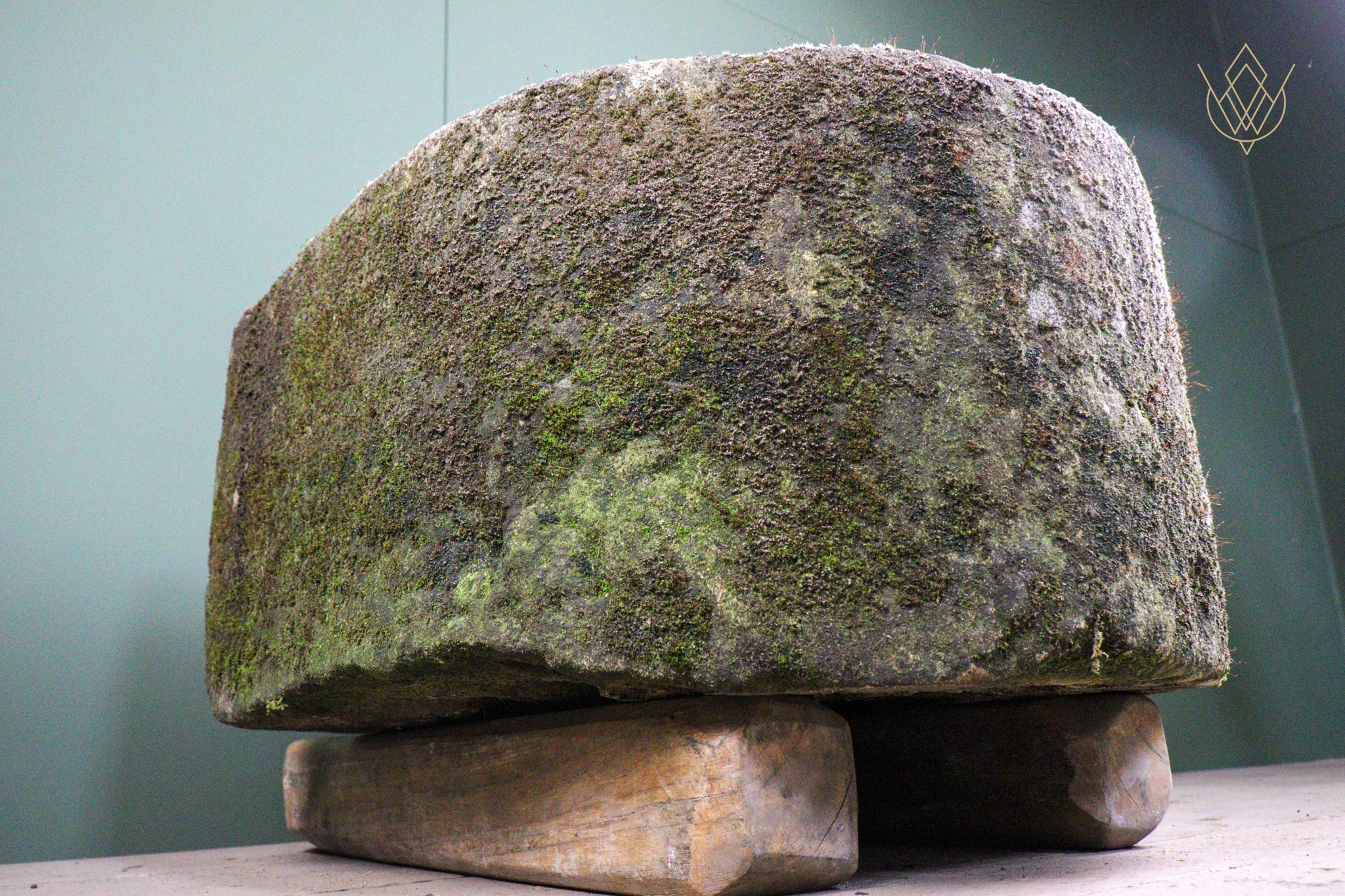Large 19th Century Sandstone D Shaped Stone Pump Trough - WM12534 - Image 2