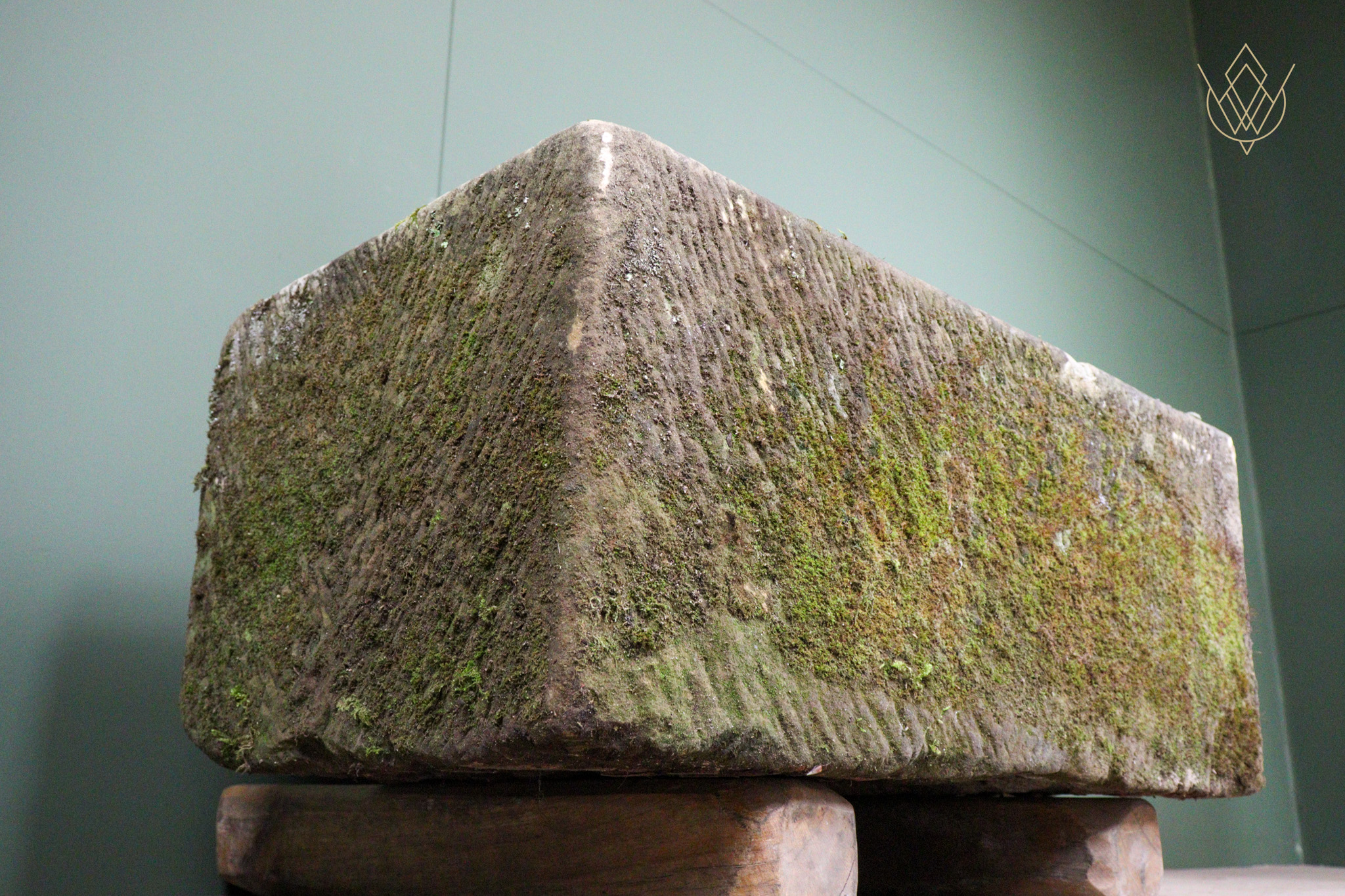 19th Century Sandstone Water Trough/Stone Planter - WM12537 - Image 2