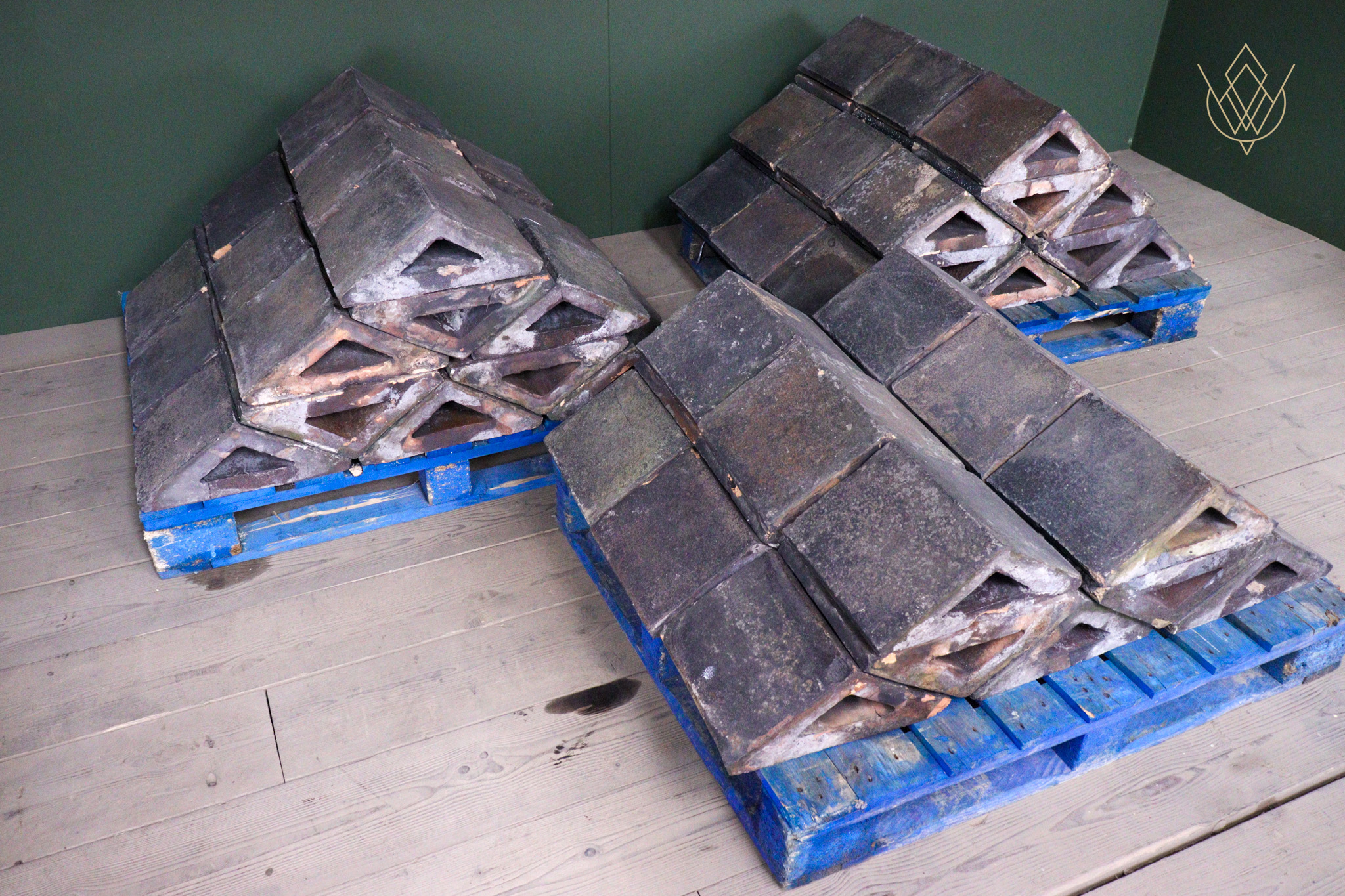 Terracotta 15.5" x 6.5" Triangle Coping Stones - WM12541 - Image 9