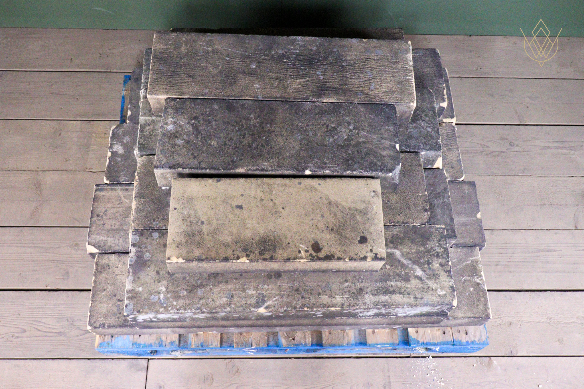 45ft - 9" x 4" Flat Victorian Sandstone Coping Stone - WM12551 - Image 6