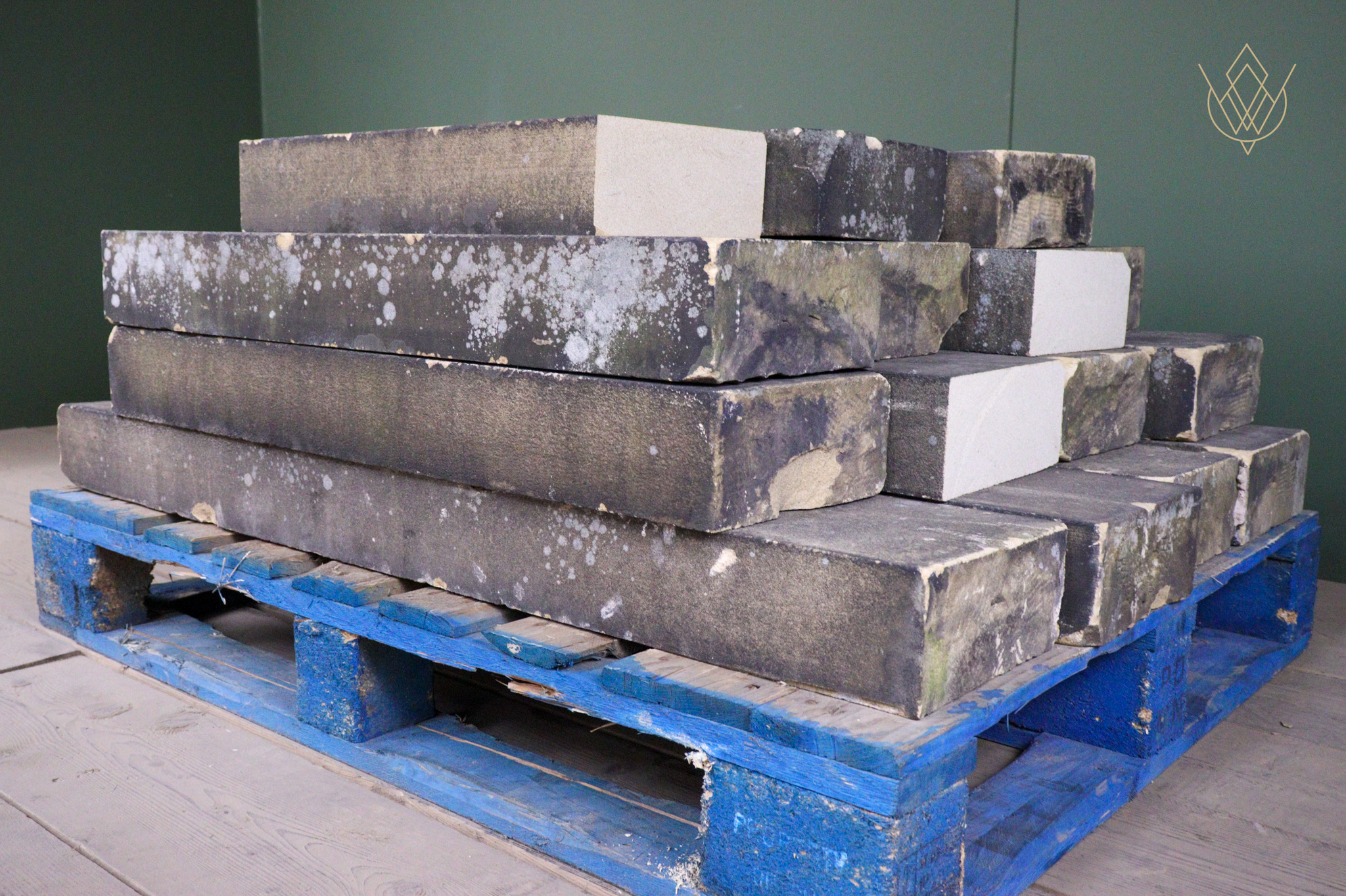 45ft - 9" x 4" Flat Victorian Sandstone Coping Stone - WM12551 - Image 5