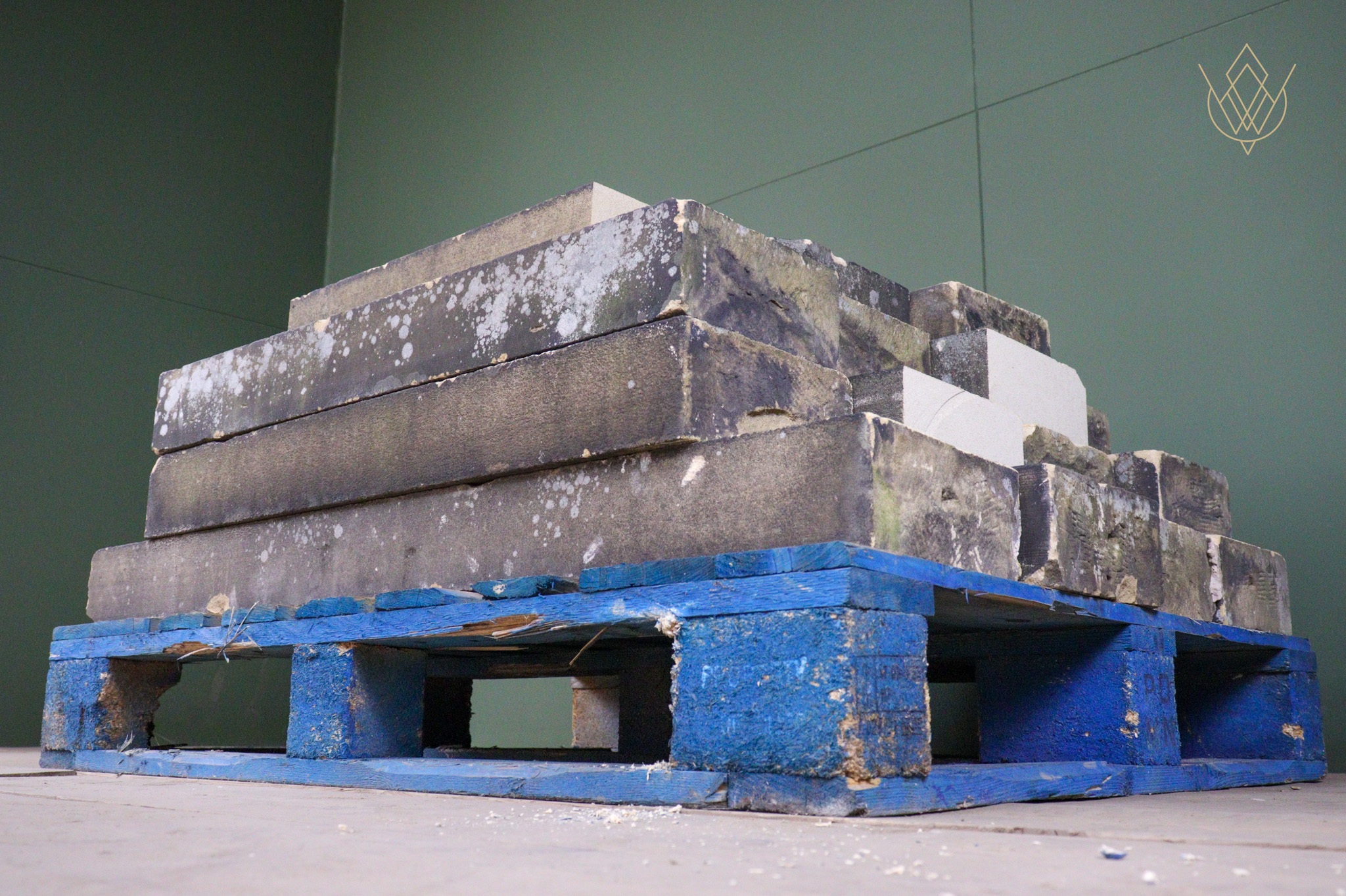 45ft - 9" x 4" Flat Victorian Sandstone Coping Stone - WM12551 - Image 4