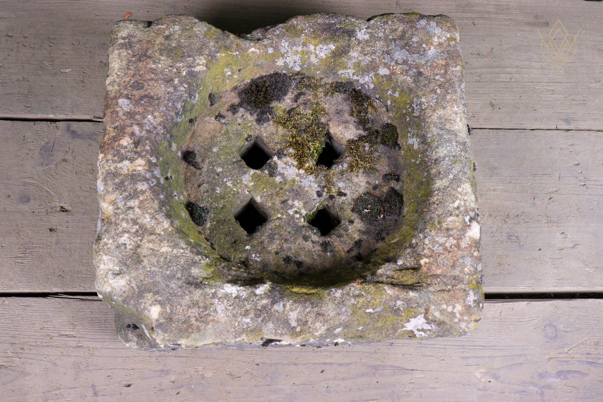 Victorian Sandstone Stone Gully Top/Drain Cover - WM12553 - Image 8