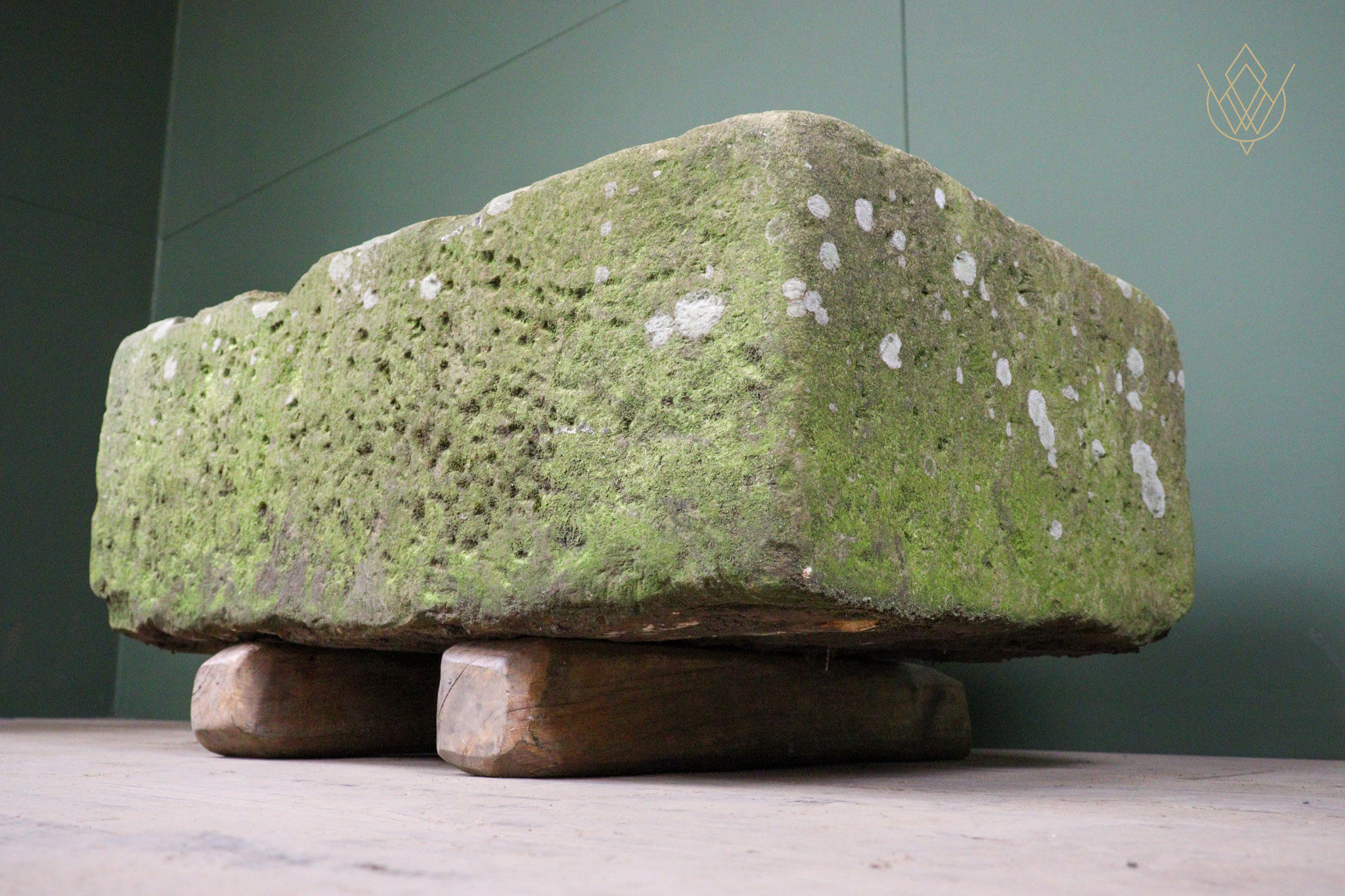 18th Century Sandstone Water Trough/Carved Stone Planter - WM12557 - Image 6