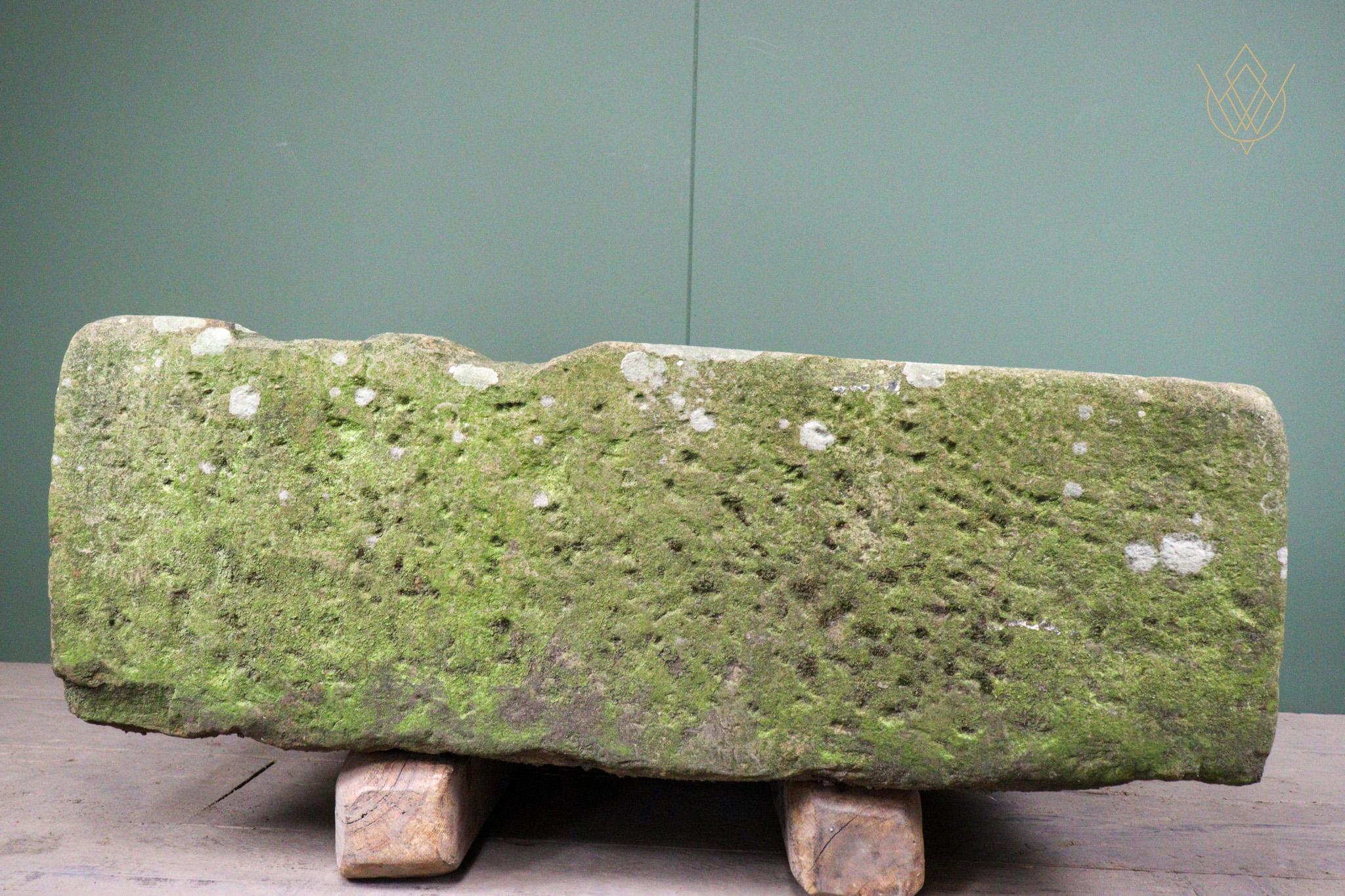 18th Century Sandstone Water Trough/Carved Stone Planter - WM12557 - Image 3