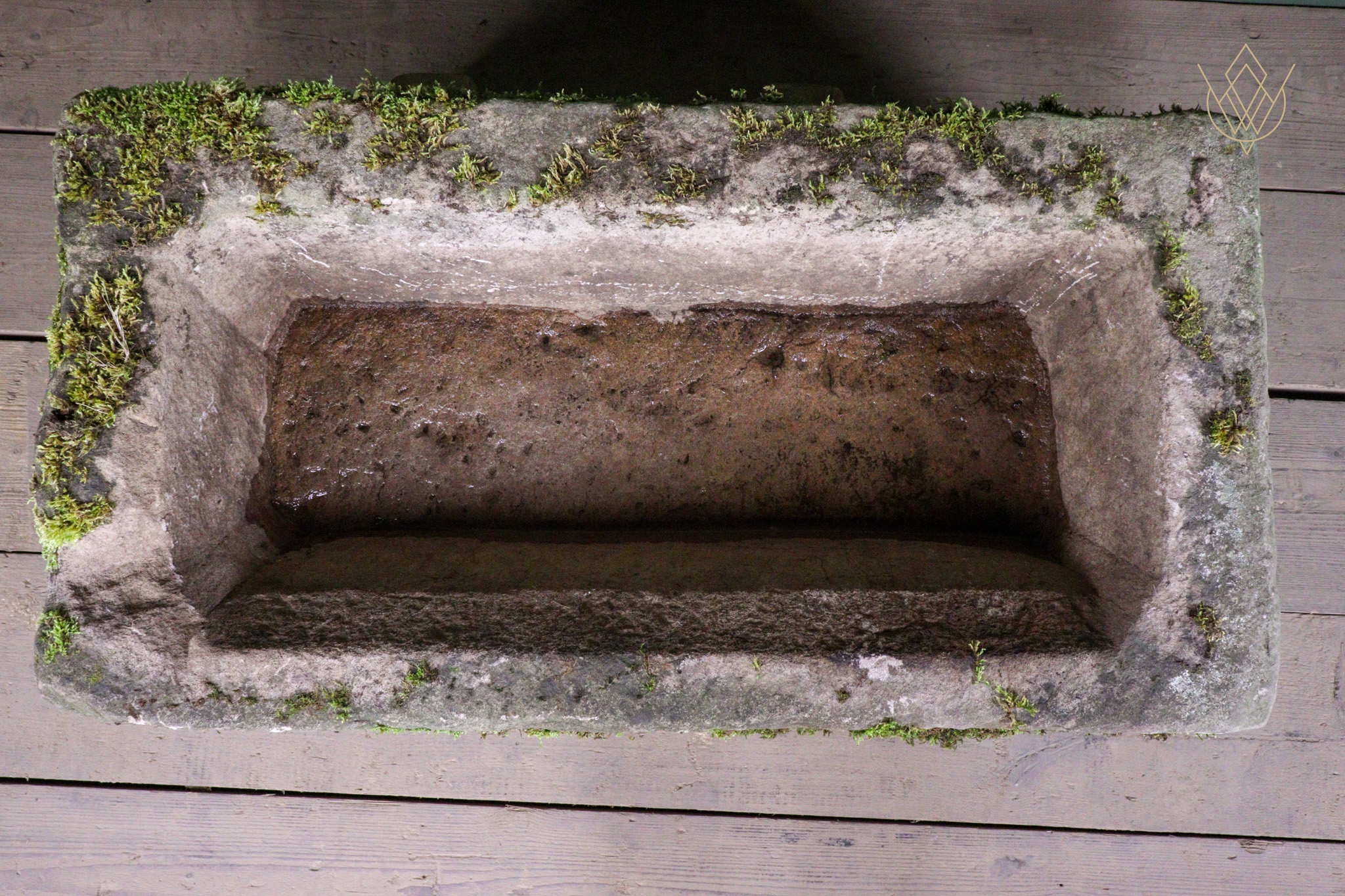 18th Century Sandstone Water Trough/Stone Planter - WM12563 - Image 7