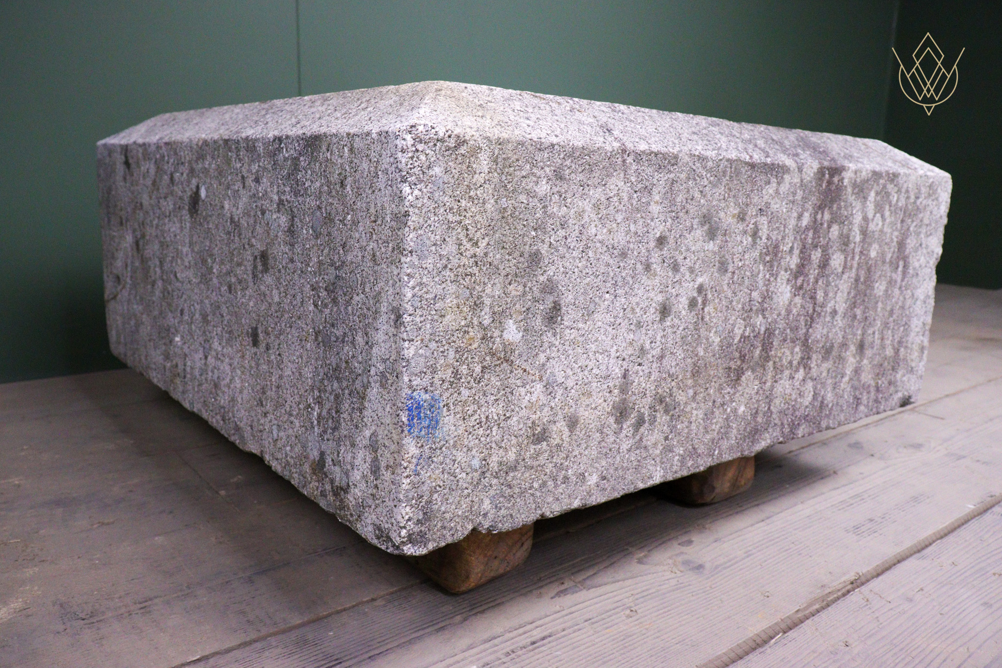 Large 19th Century White Granite Plinth - WM12574 - Image 3