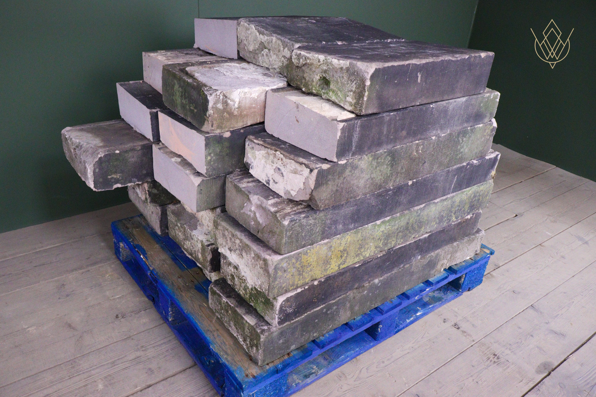 64.5ft - 12" Tapered Reclaimed Coping Stones - WM12575 - Image 8