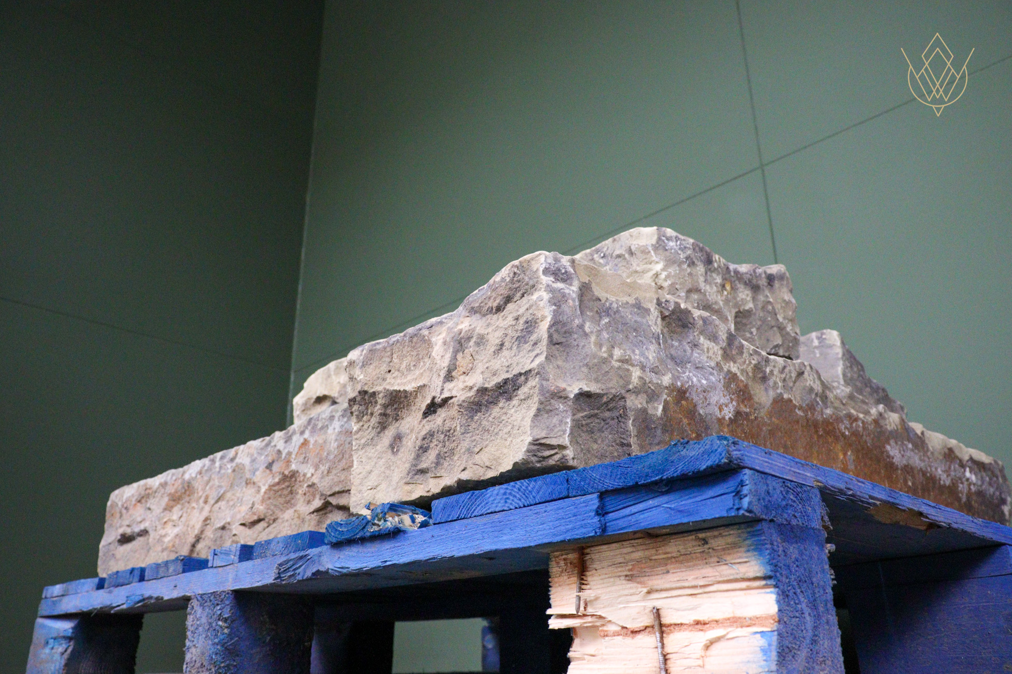 4.4m - Reclaimed York Stone Channel/Gullies - WM12578 - Image 5