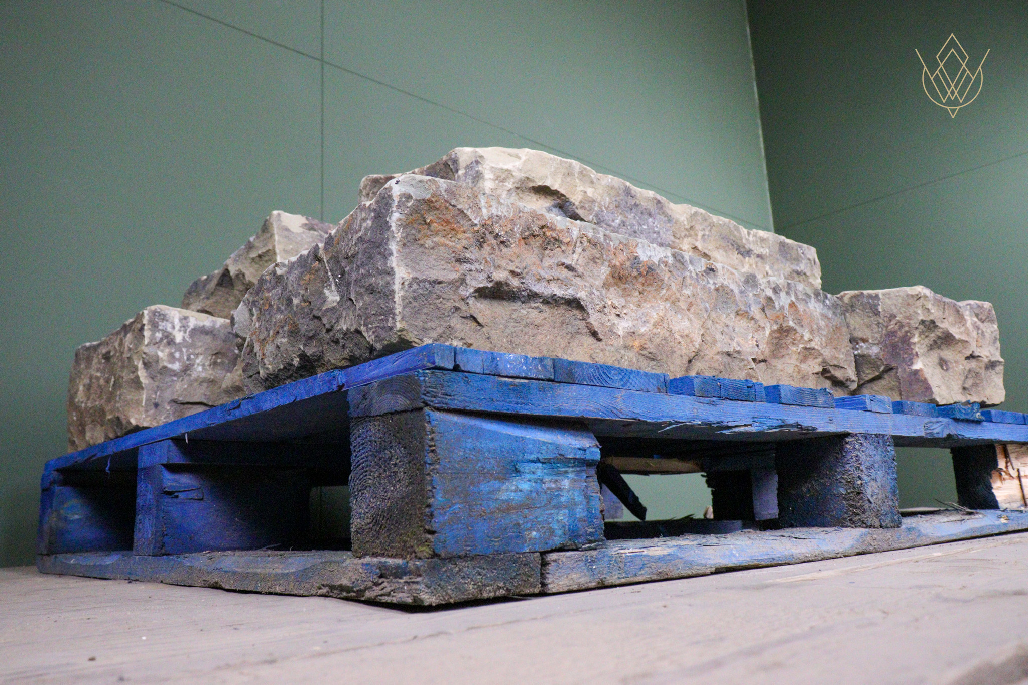 4.4m - Reclaimed York Stone Channel/Gullies - WM12578 - Image 2