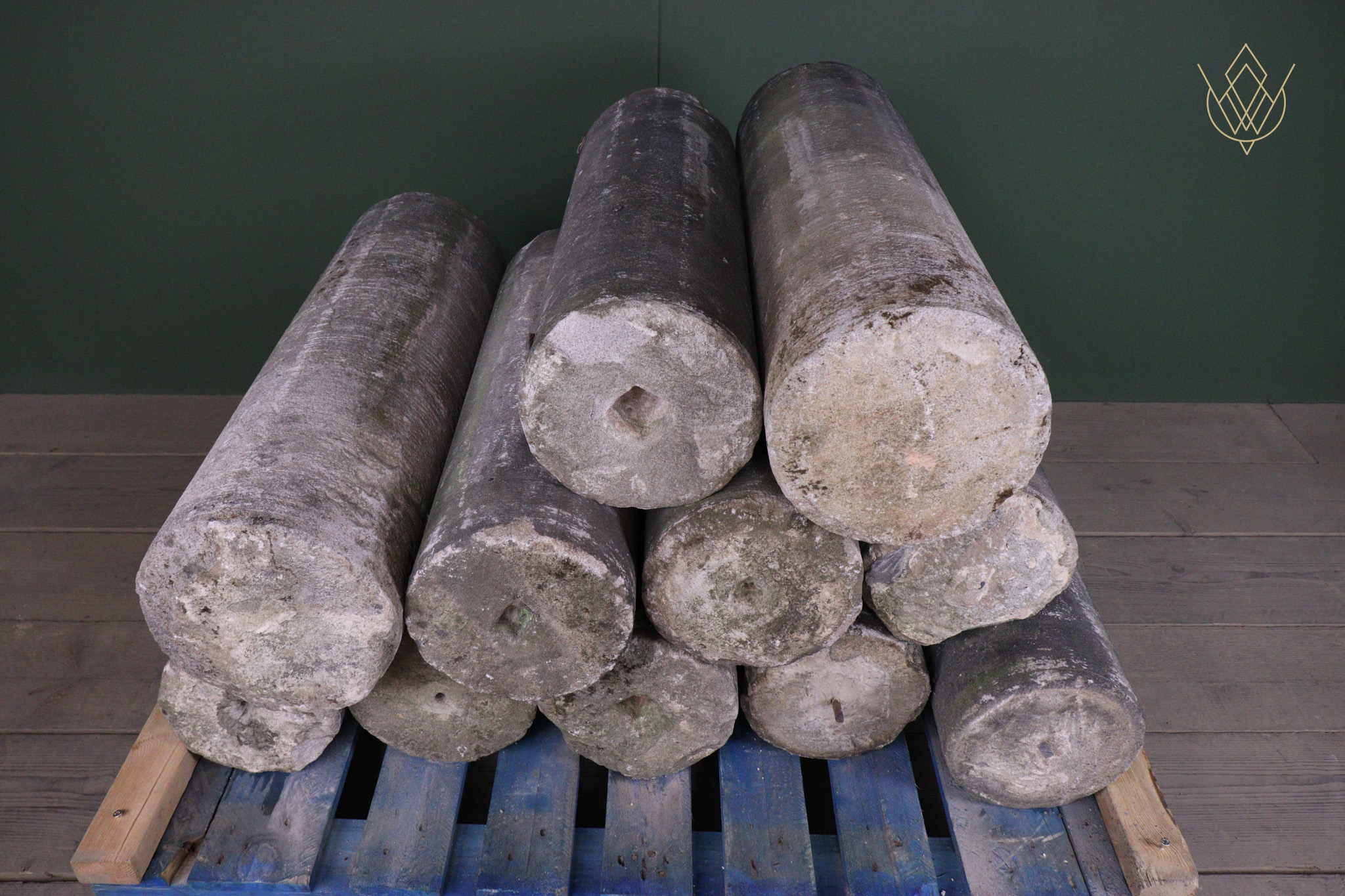 Reclaimed Sandstone Columns/Stone Rollers - WM12579 - Image 9