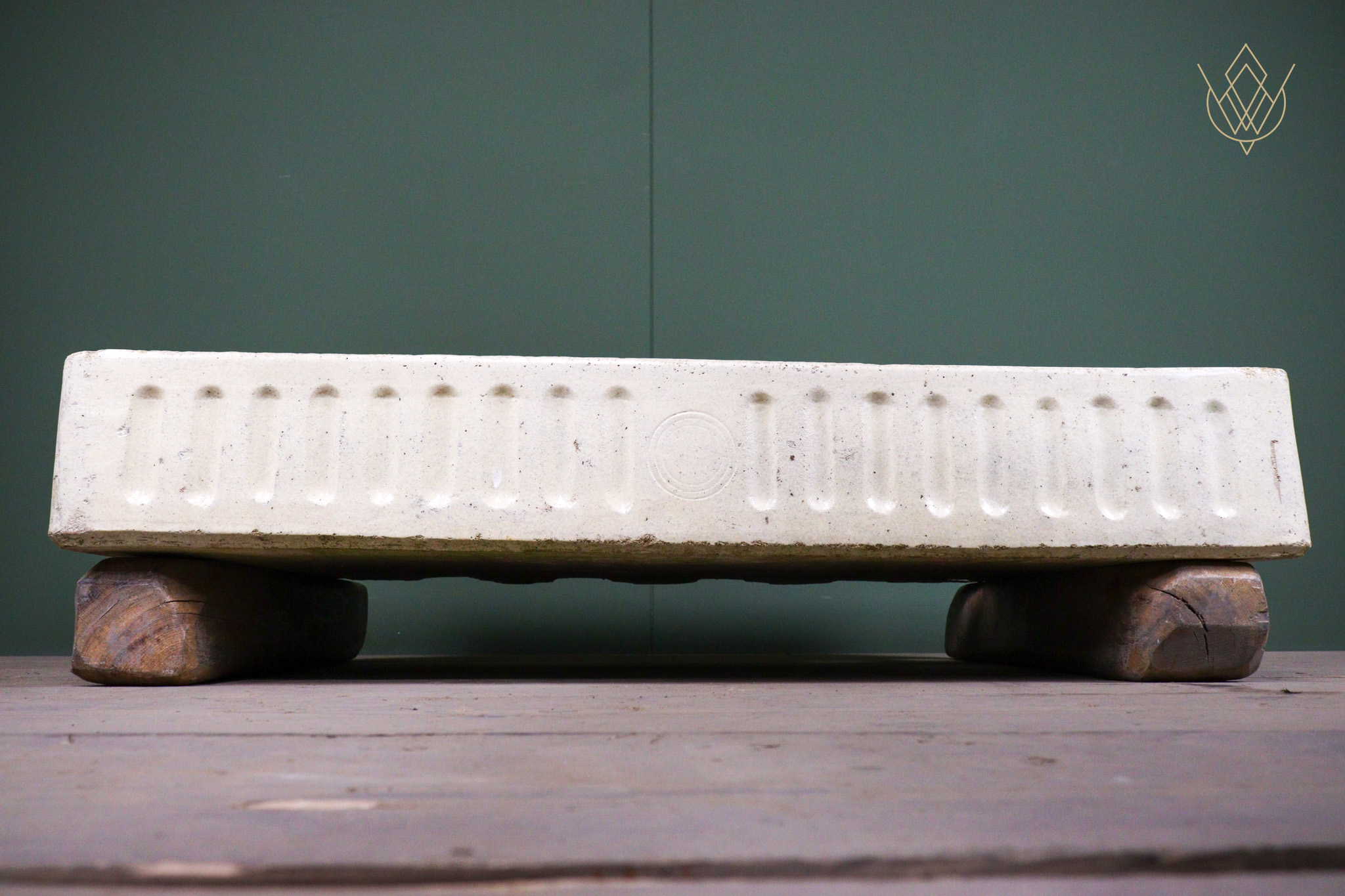 White/Cream 19th Century Glazed Fluted Butlers Sink - WM12581 - Image 3