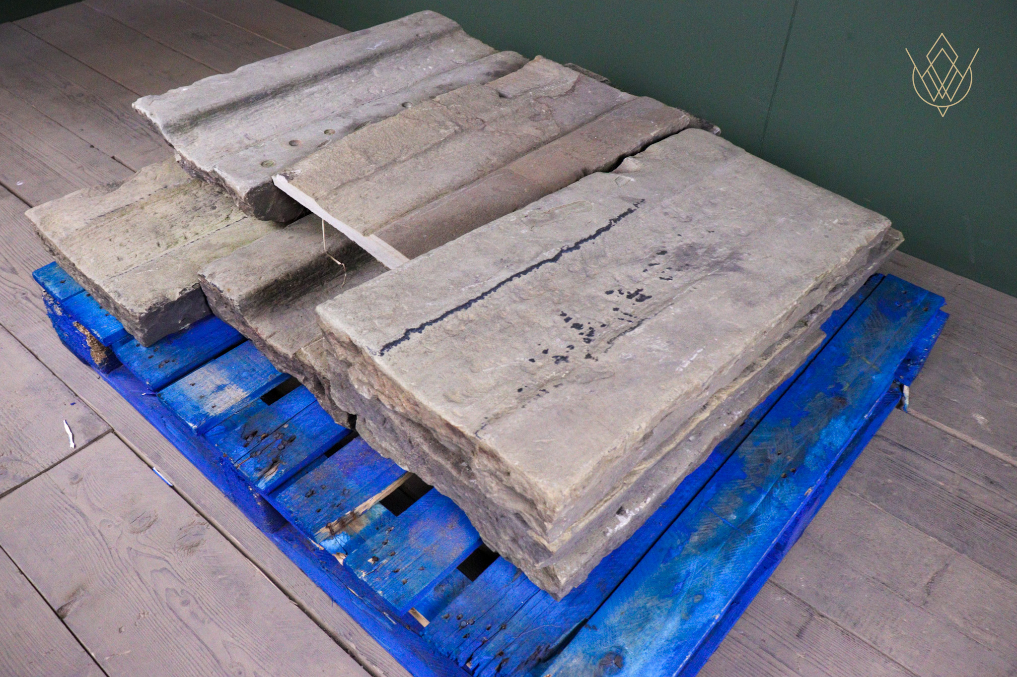 6m - 14" Wide Reclaimed York Stone Channel - WM12586 - Image 9