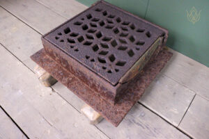 Ornate Victorian Cast Iron Grid - WM12590