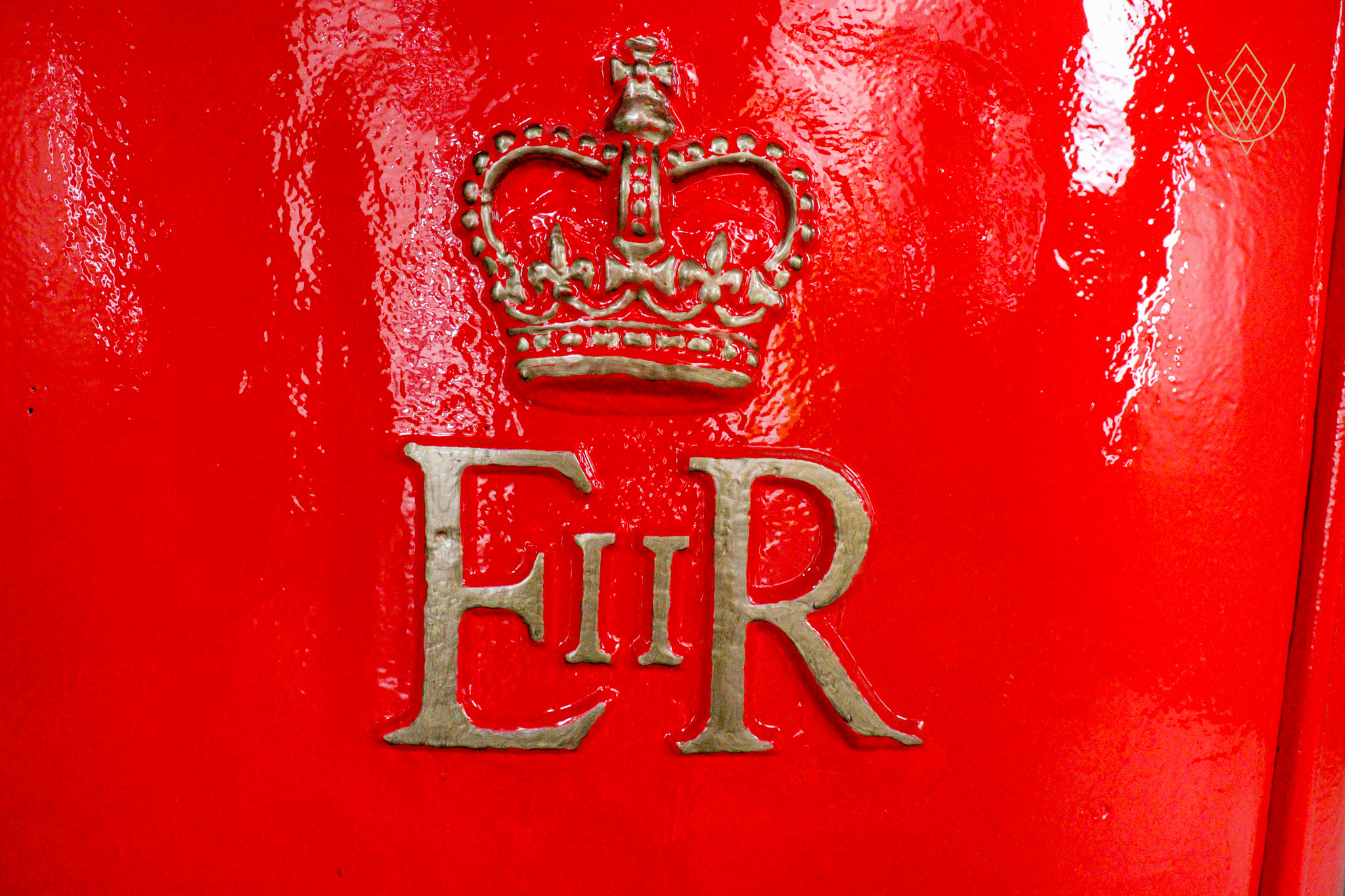 Original Post Office ER II Double Cast Iron Pillar Box - WM12591 - Image 16