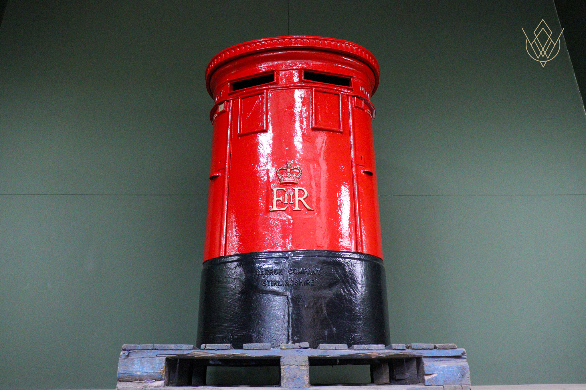 Original Post Office ER II Double Cast Iron Pillar Box - WM12591 - Image 13