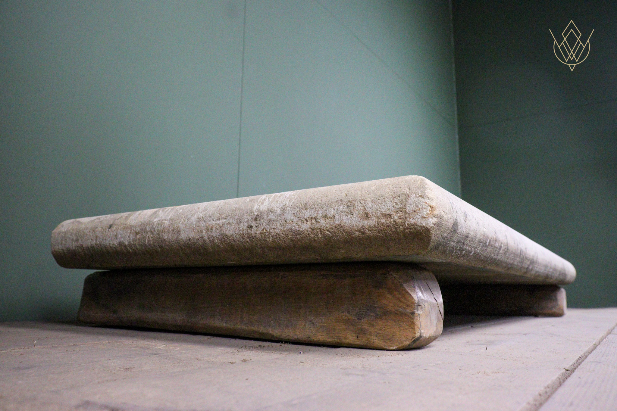 Large York Stone Bull Nosed Entrance Step/Flag - WM12605 - Image 3