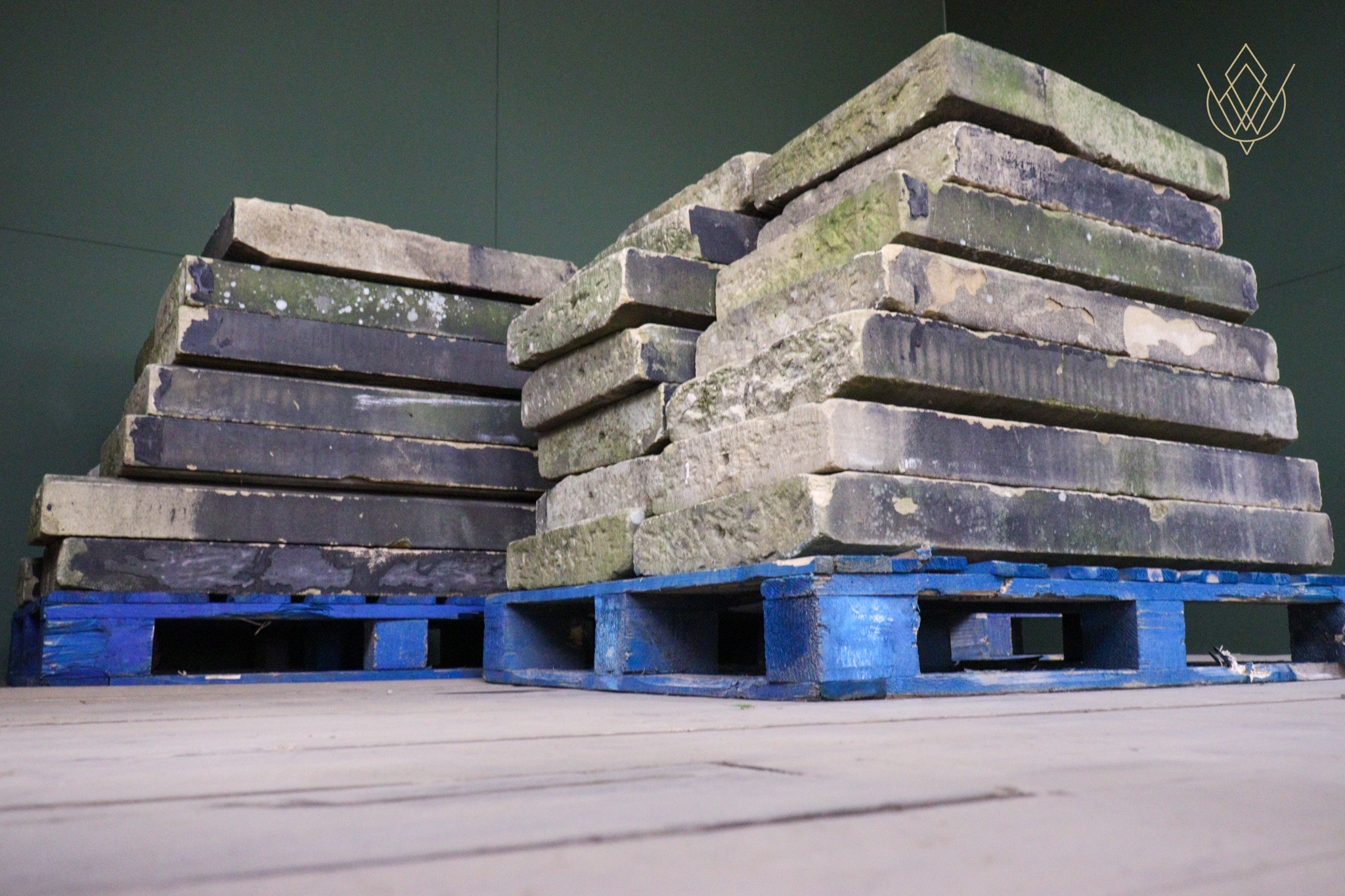 170ft+ - 15" Wide 19th Century Sandstone Coping Stones - WM12618 - Image 4