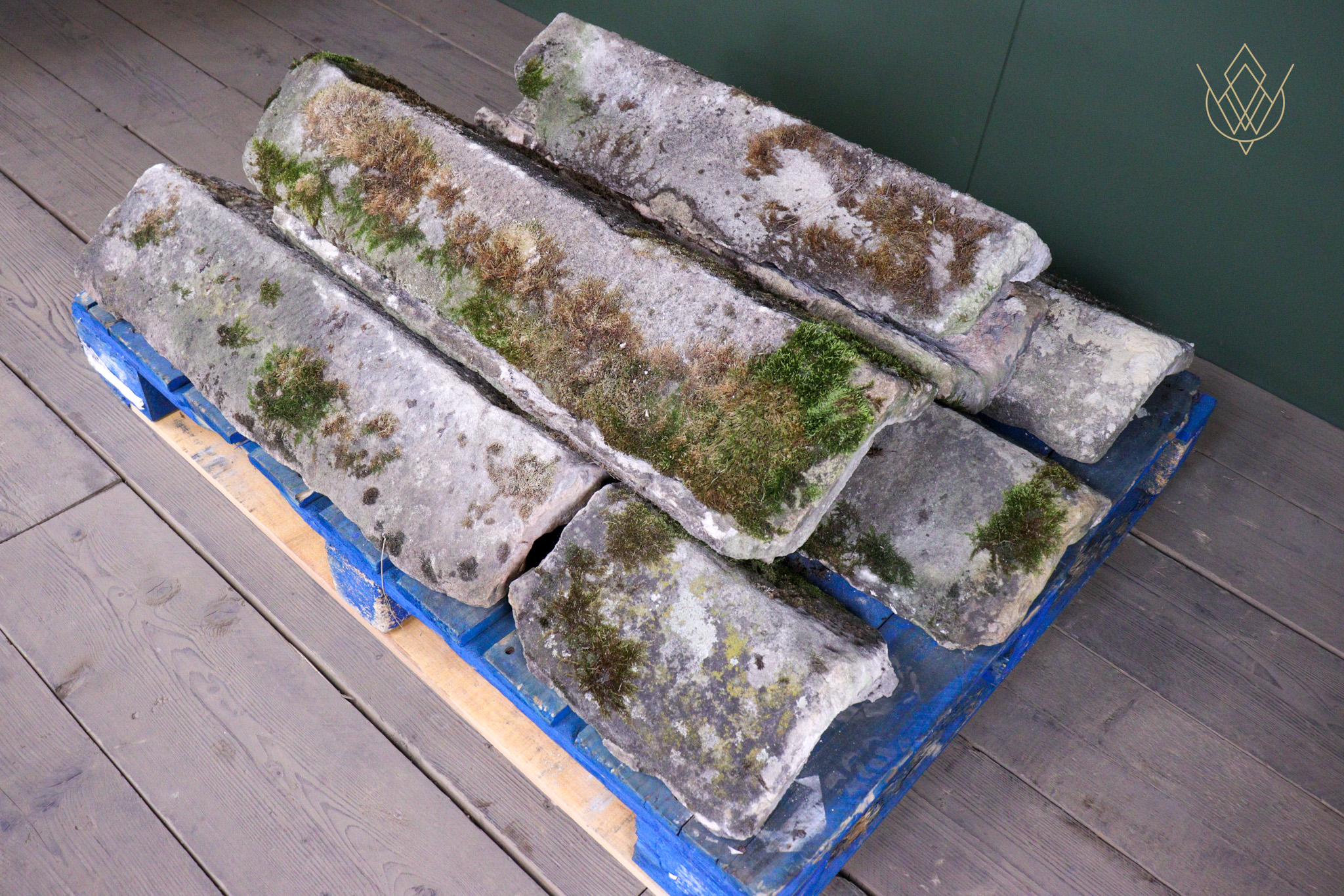 20.8ft - 11" x 5" Reclaimed Gritstone Ridge Stone - WM12619 - Image 9