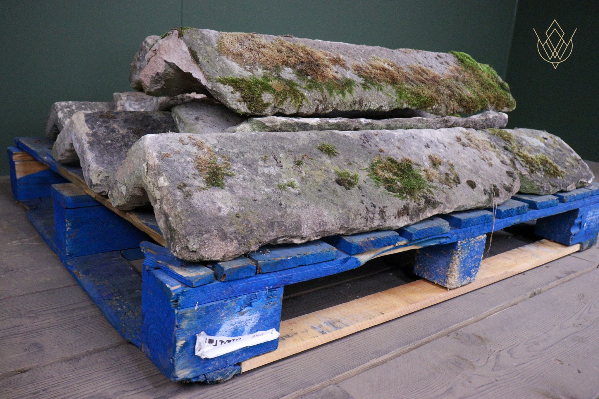 20.8ft - 11" x 5" Reclaimed Gritstone Ridge Stone - WM12619 - Image 7