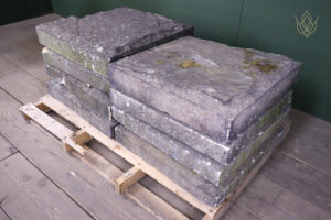 23.5" x 23.5" - Stone Pier Caps/Wall Ends - WM12634