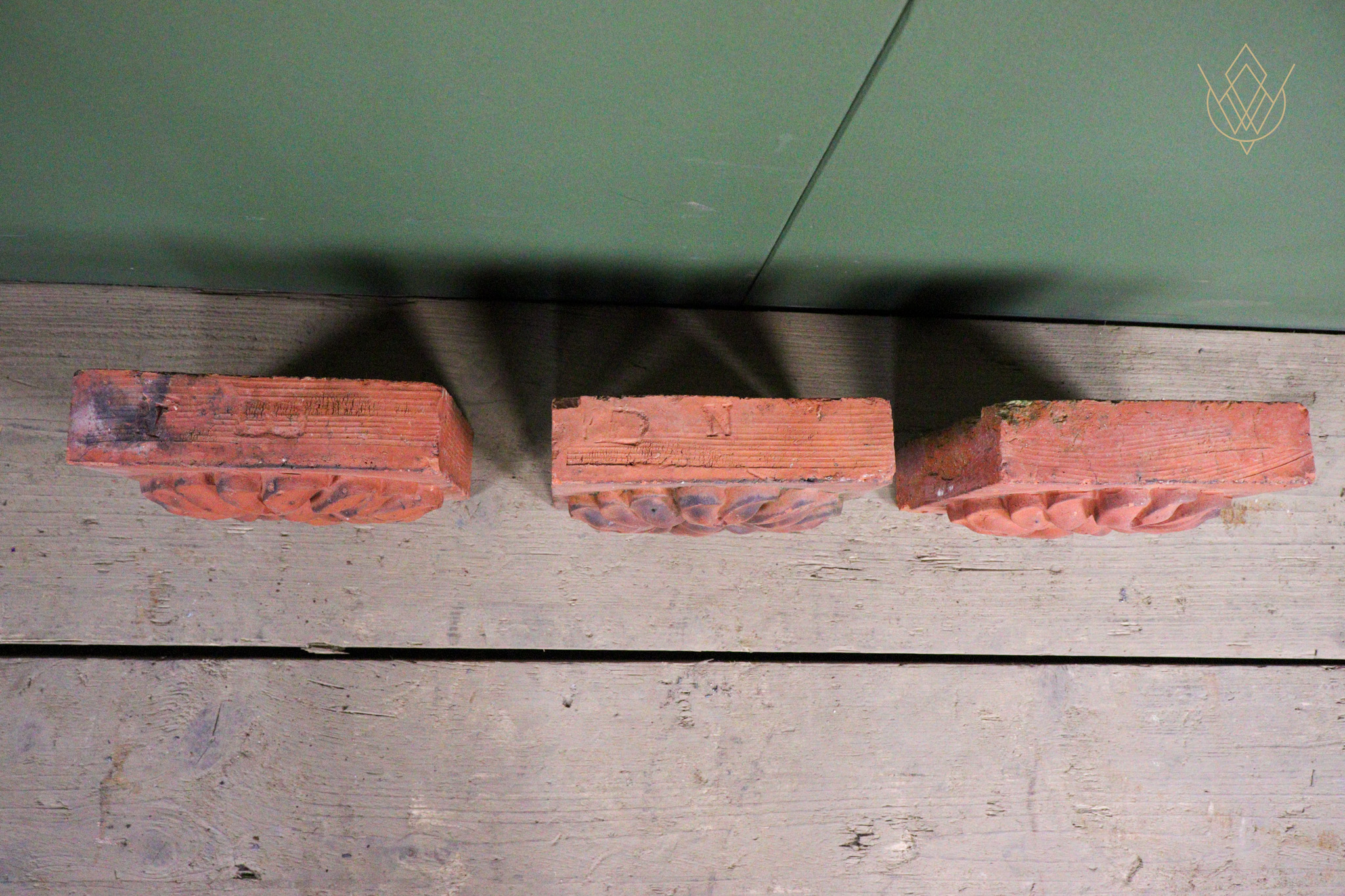 Set of 3 Decorative Victorian Red Terracotta Inserts/Plaques - WM12644 - Image 4