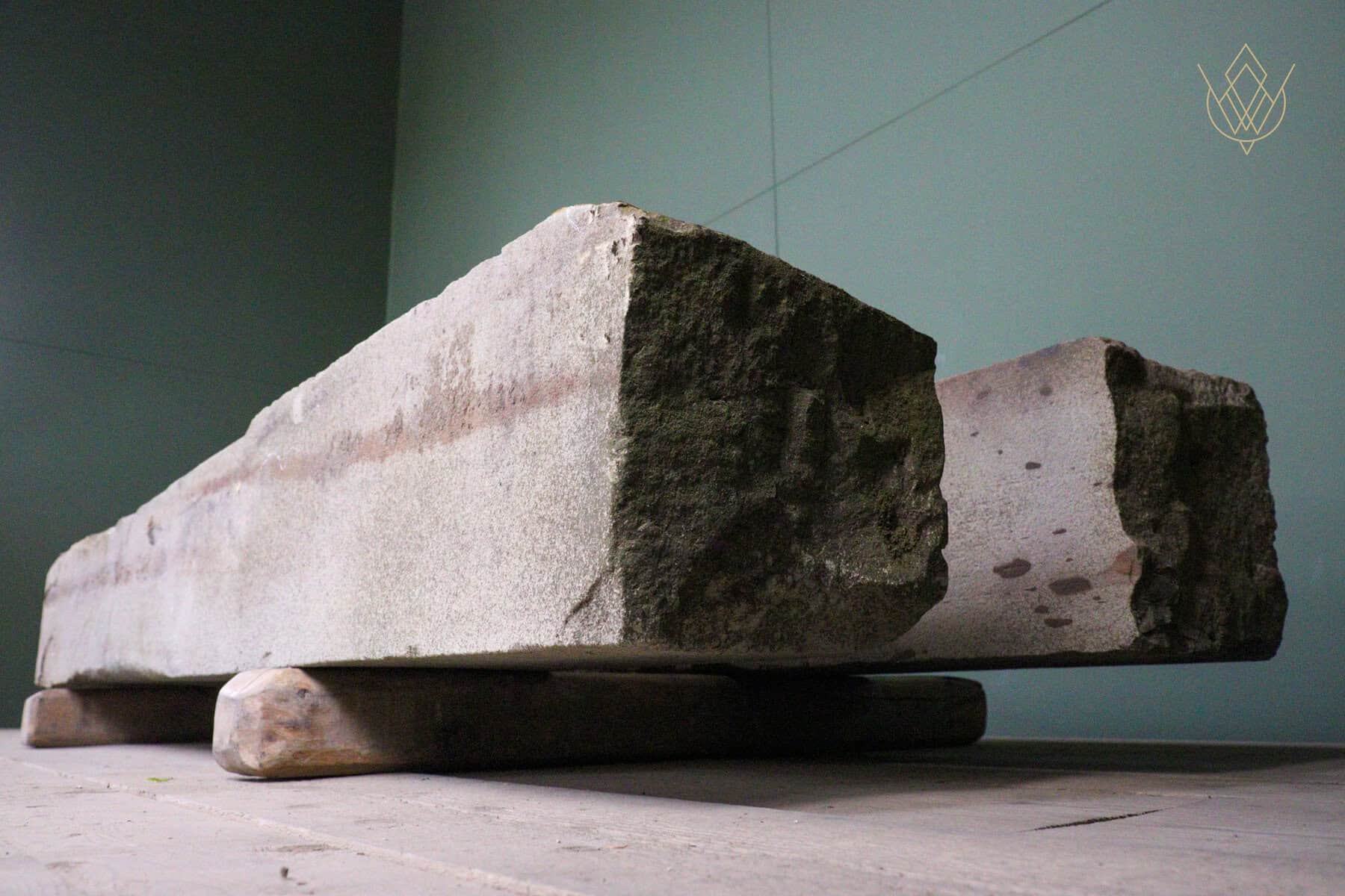 Pair of 2m Reclaimed Sandstone Gateposts - WM12675 - Image 8