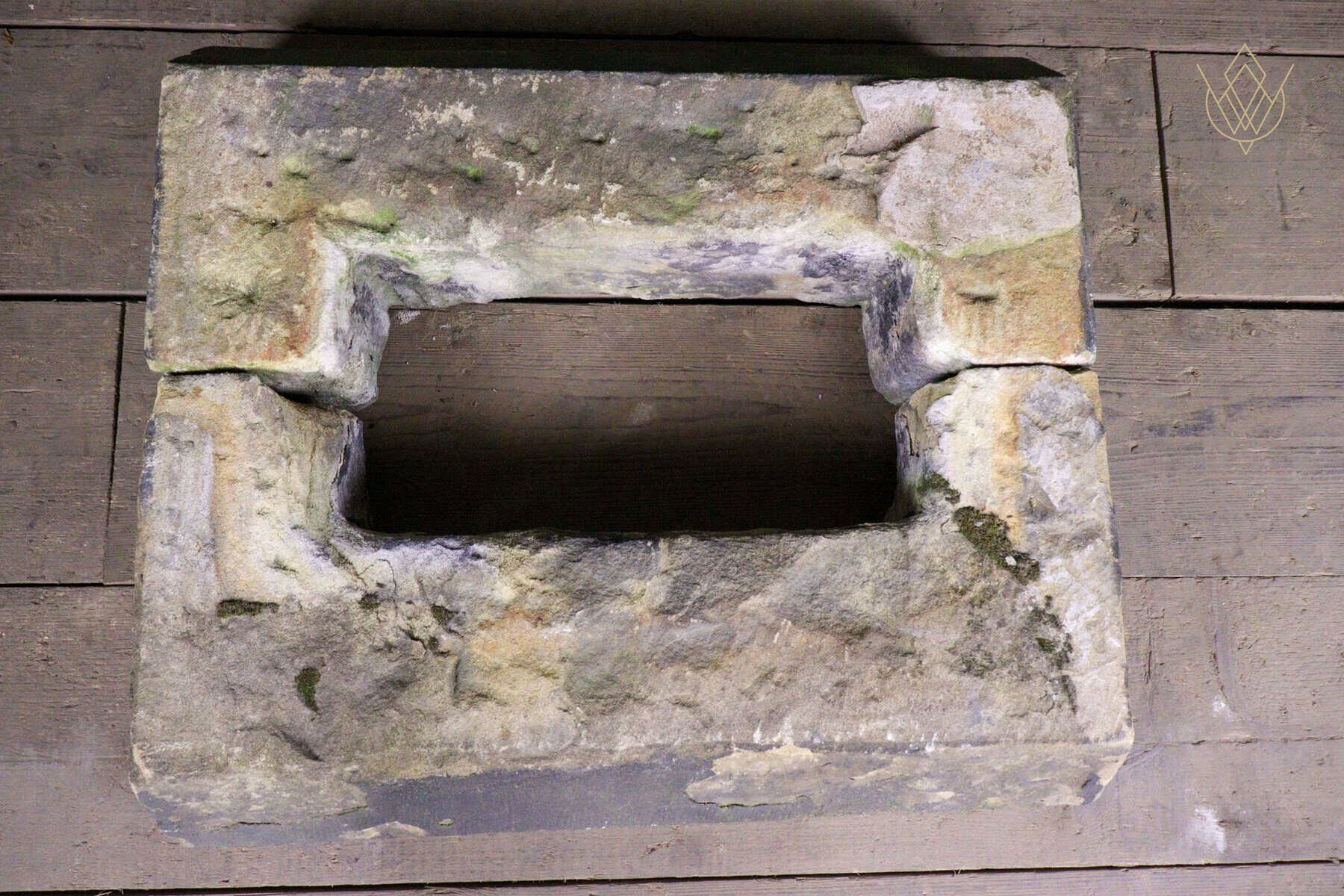 York Stone Chimney Base - WM12690 - Image 4